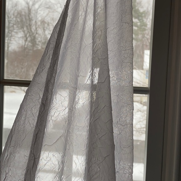 ❌SOLDWhite Crinkle Sheer Curtain Panels (set of 4) - Picture 3 of 5
